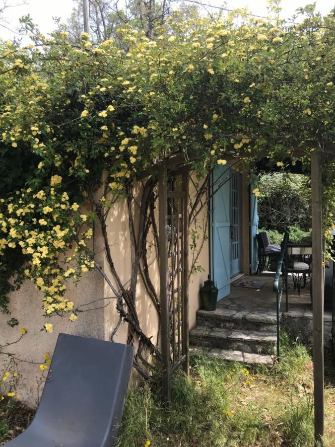Domaine Des Tilleuls D'Or Saint-Cezaire-sur-Siagne Exterior photo